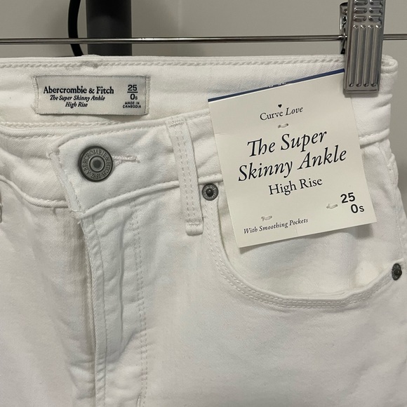 Abercrombie Jeans - Picture 2 of 3